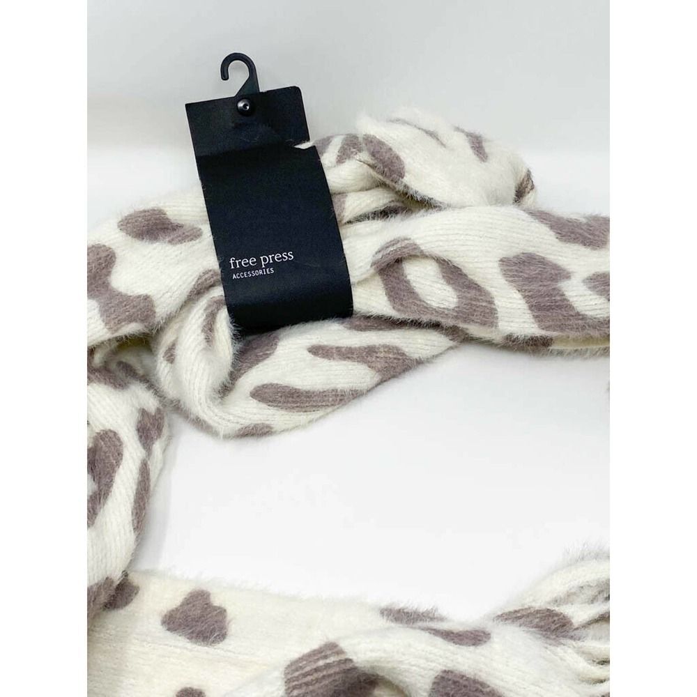 Free Press Leopard Printed Fringe Scarf‎ One Size Ivory Combo New with Tags - Picture 5 of 6